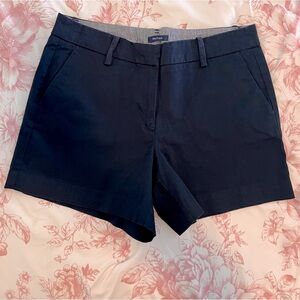 Nautica short size 8 in True Navy